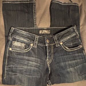 Silver Jeans Co Blue Straight Leg Classic Capris With sequins/rhinestones brads